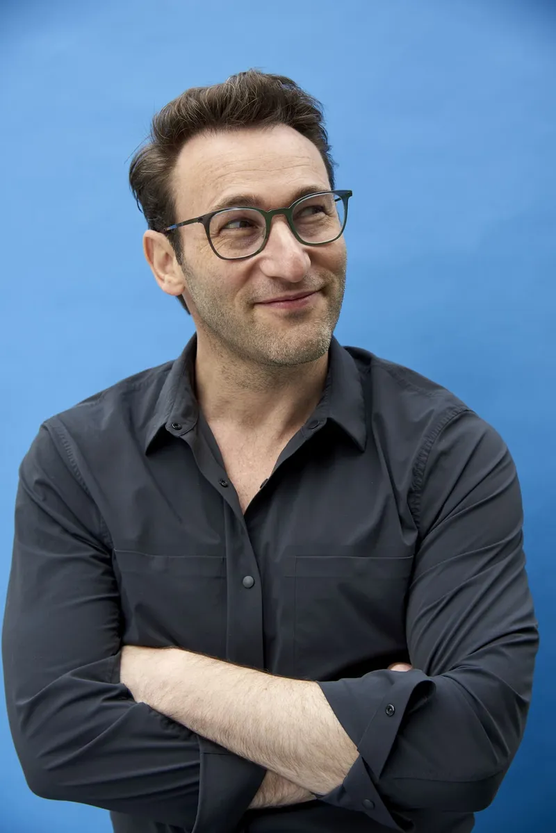 Photo: Simon Sinek portrait