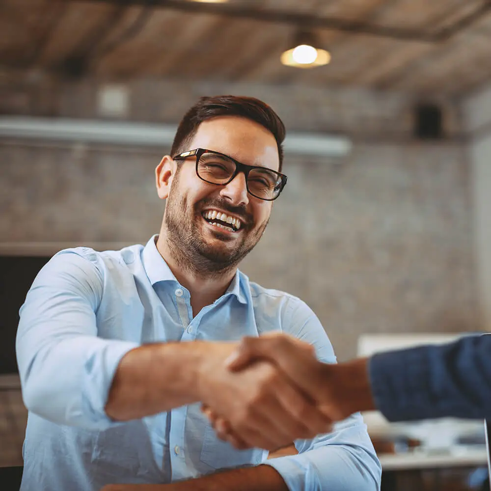 How to Leverage Your “Weaknesses” and Impress Hiring Managers